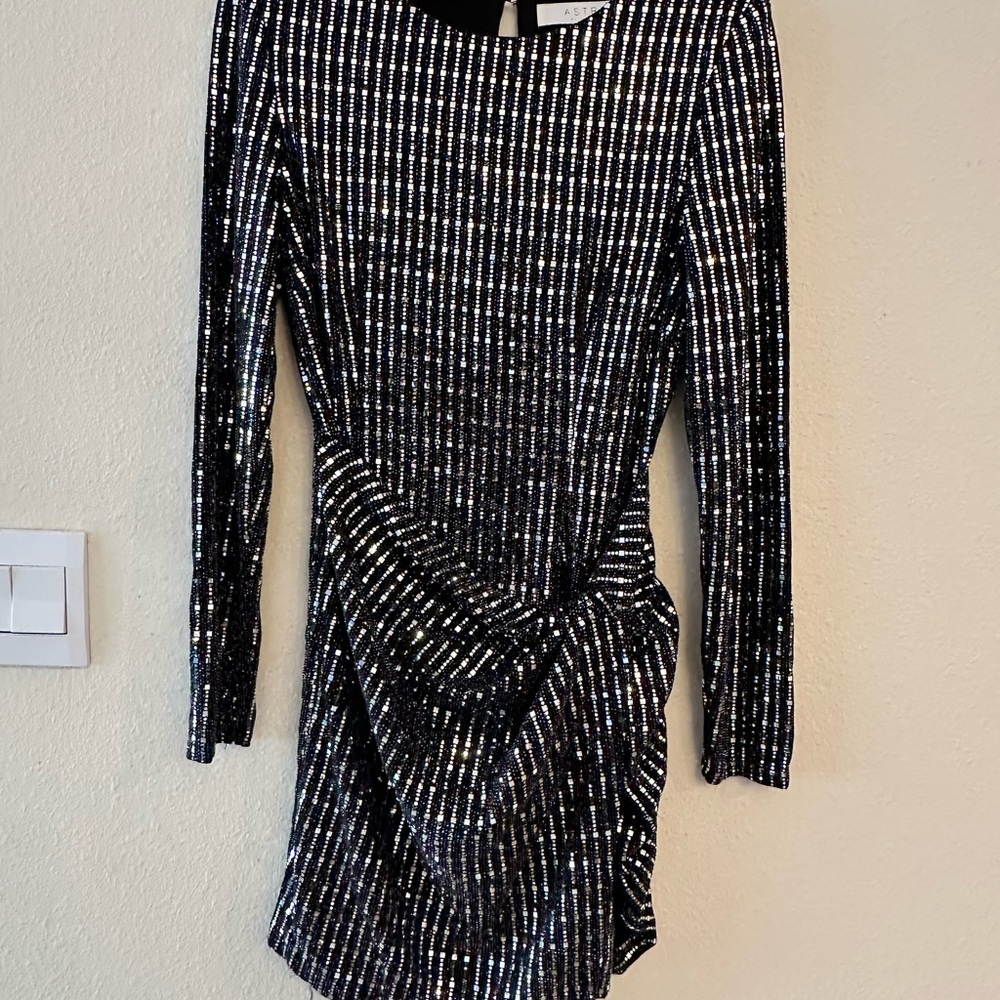 Astr Black and Silver Long Sleeve Sequin Mini Dress